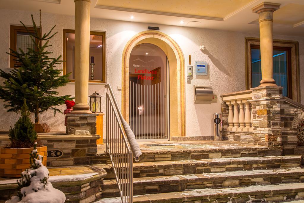 Hotel Garni Landhaus Platzer Zell am Ziller Exterior photo
